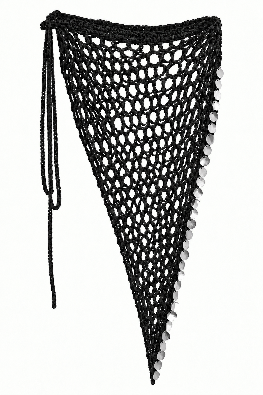Pareo triangular MAXI FESTIVAL negro de crochet con lentejuelas plateadas.